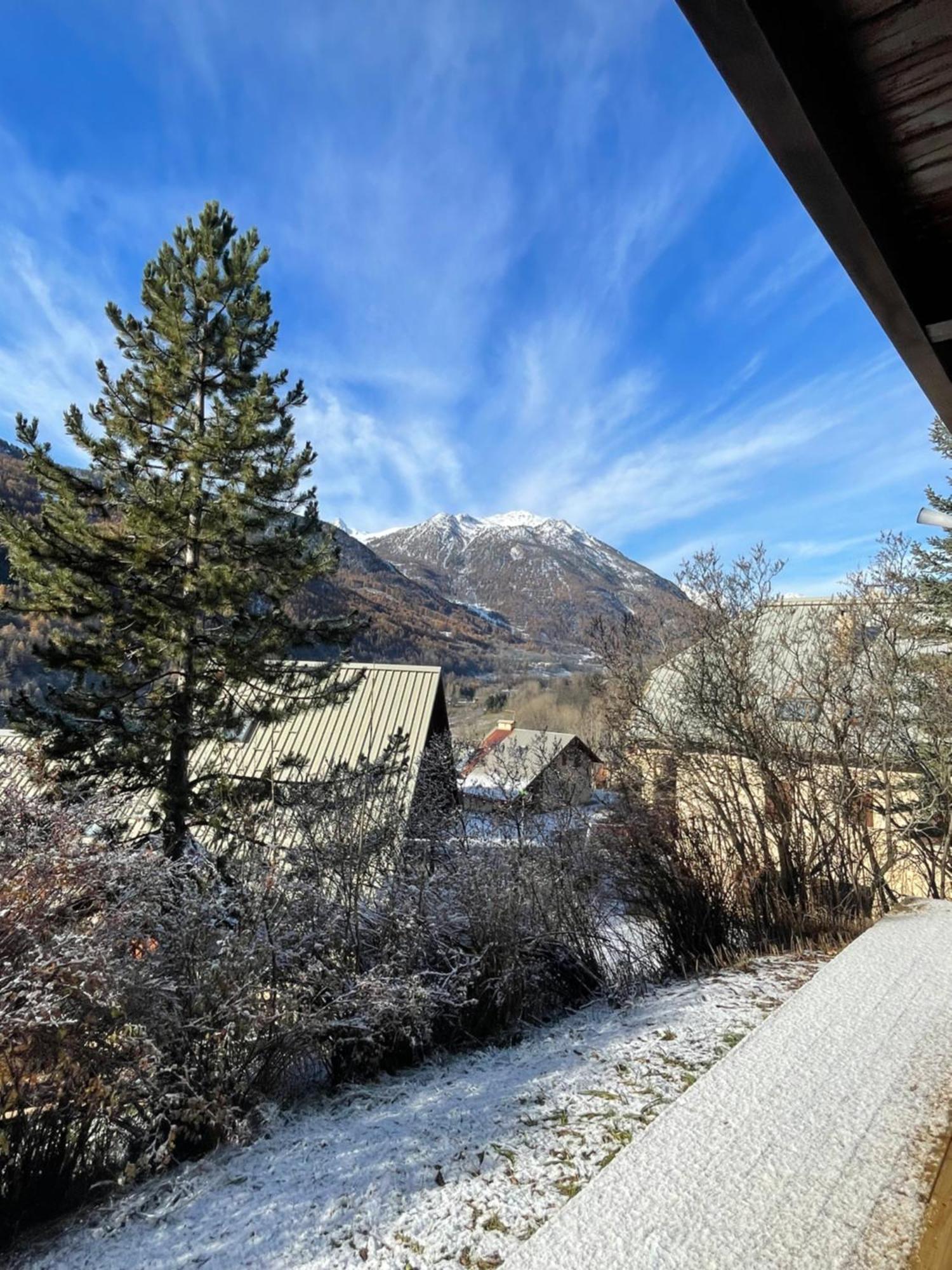 Serre Chevalier Studio 30 M2 Coin Montagne A 8 Minutes Des Pistes Saint-Chaffrey Exterior foto